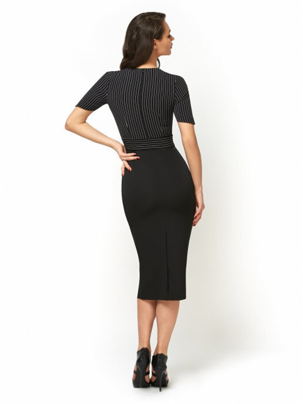 Креповое платье-футляр с отрезной талией 11-01-20 SS