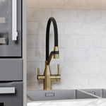 Смеситель для кухни Sancos Orta с гибким изливом, цвет брашированное золото/черный, PVD покрытие, арт. SC4008BG