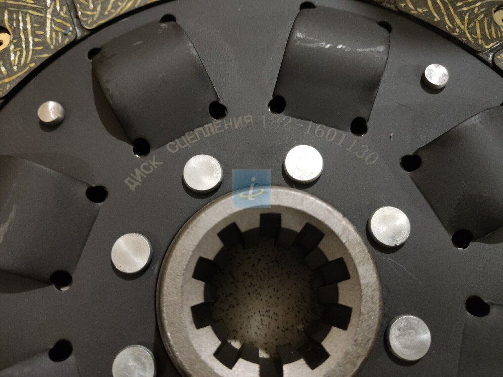 Диск сцепления ведомый 182.1601130