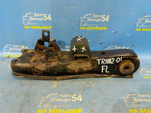 Рычаг передний левый TOYOTA HIACE 1994