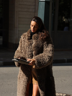 Двустороннее пальто-дубленка Tigrado