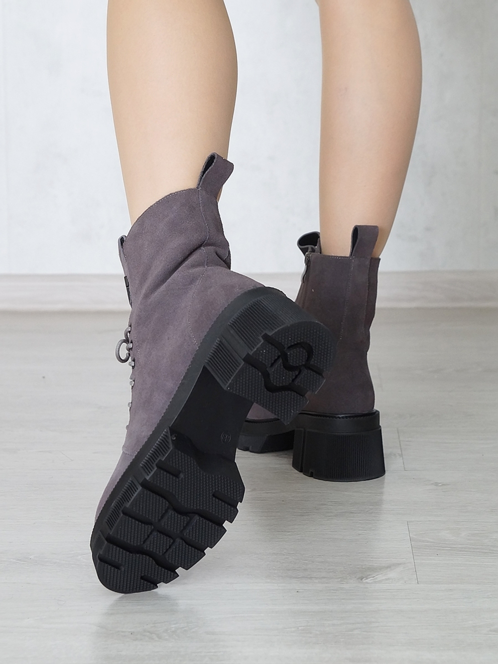 Ботинки женские зимние