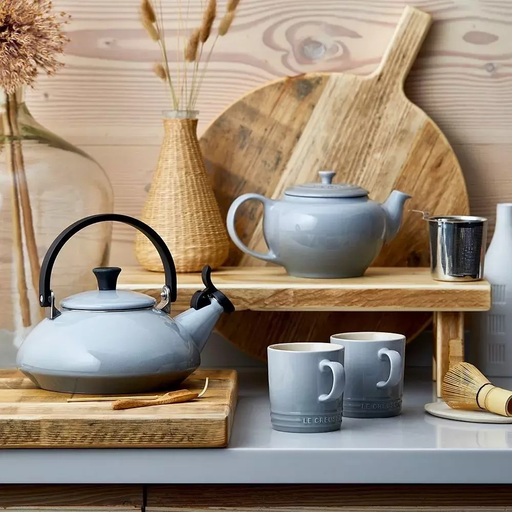 Le Creuset - Чайник Дзен 1,5л Пламя / артикул   92009600090000  / GTIN 630870033596