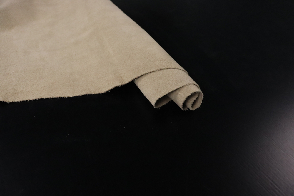 0,9-1,2 Кожа Велюр Лайт бежевый 103 дм² (КЛ)