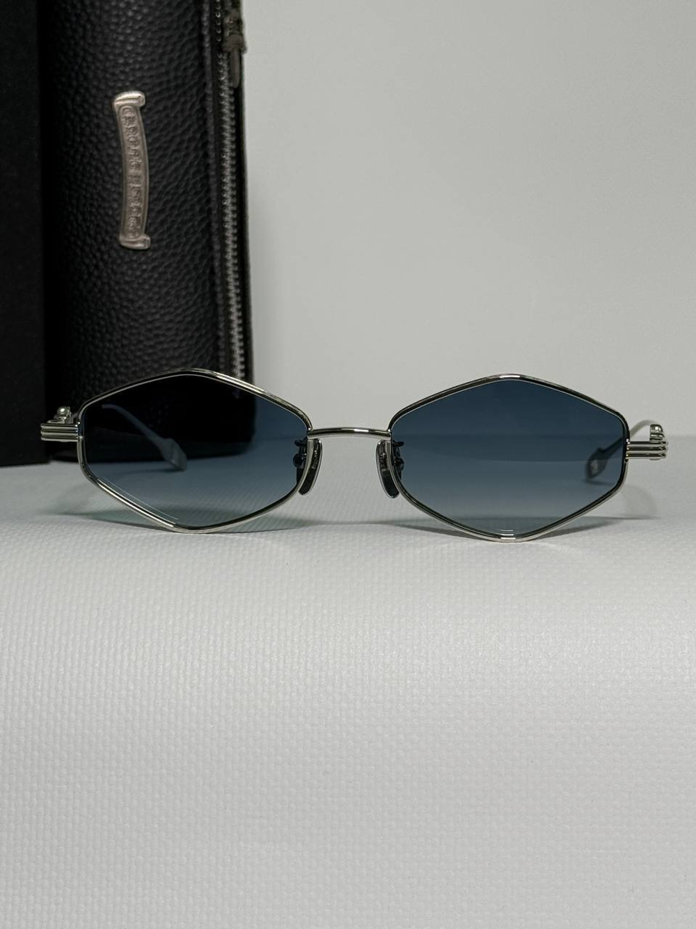 Очки солнцезащитные Chrome Hearts