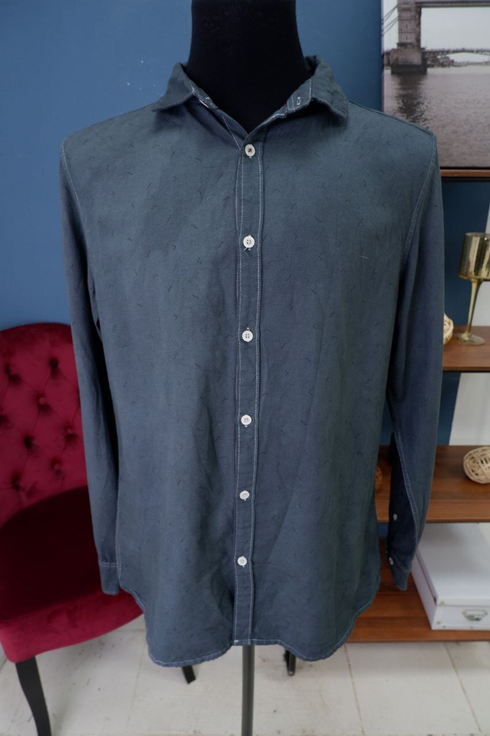 Рубашка Larsson&Co практичная 48 размер