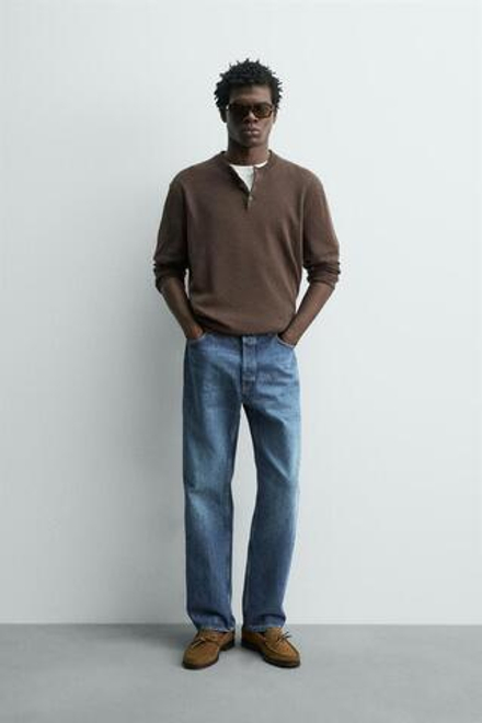 ZARA СВИТЕР С ВОРОТНИКОМ НА ПУГОВИЦАХ, ШОКОЛАДНЫЙ