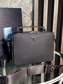 Сумка-мессенджер Prada