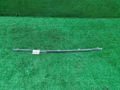 Молдинг перед. бампера Mercedes GLE V167 18-24 AMG