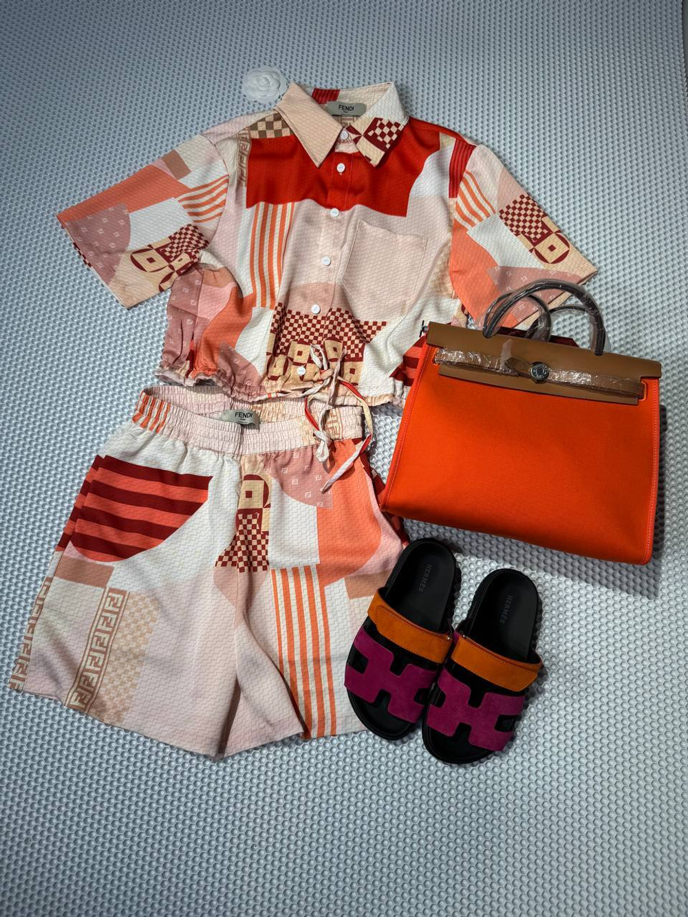 Костюм Fendi