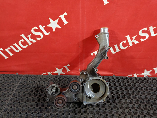 Корпус водяного насоса