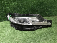 Битая Фара правая Toyota Camry xv70 (17-нв) LED