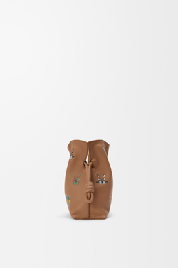 Loewe Мини-клатч Cats Flamenco из телячьей кожи наппа, мокко
