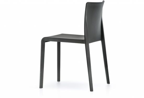 Стул пластиковый Volt