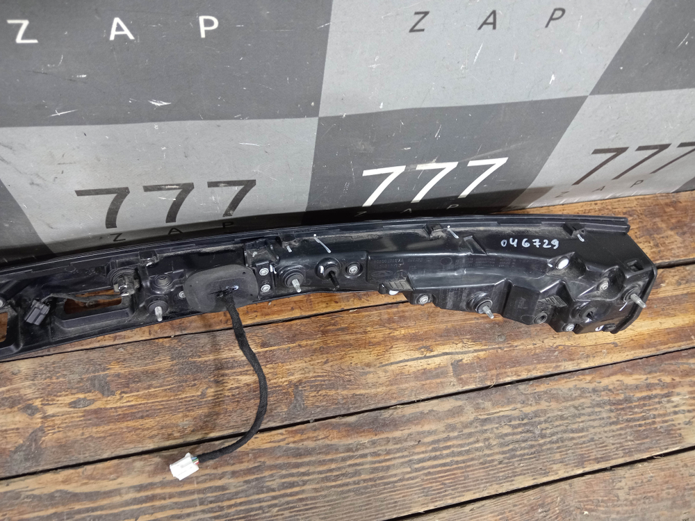 Фонарь зaдний центральный Omoda C5 22-нв Б/У Оригинал 605000724AA