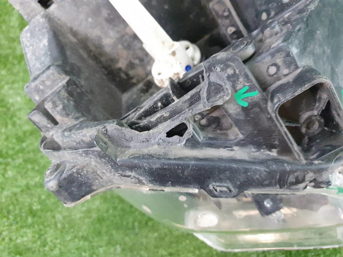 Фара левая Hyundai Santa Fe 4 TM (2018-2021) LED