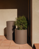 Кашпо Aiguablava из коричневого цемента, диаметр 52 см