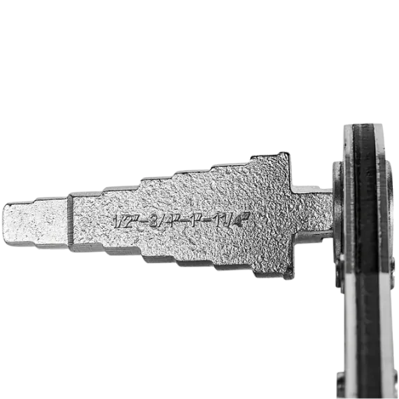 Ключ для американки STOUT 1/2"-1 1/4" с трещоткой 33933