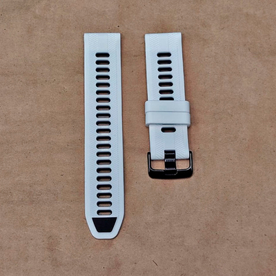 Ремешок для Garmin Forerunne 965 силиконовый 22 мм (белый)