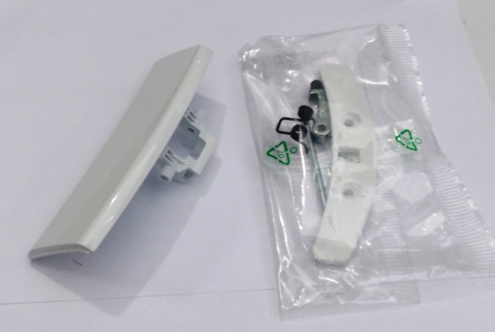 Ручка дверки загрузочного люка стиральной машины Электролюкс, ремкомплект