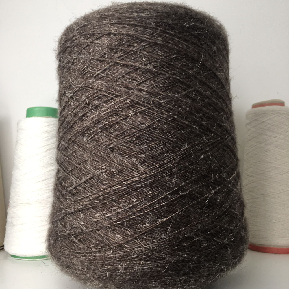 ATHOS - MF Sesia; 70% меринос, 30% альпака; 700м/100гр; col.2027, цвет: Коричневый седой; S711