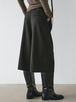 Massimo Dutti Длинные бермуды из 100% шерсти, черный