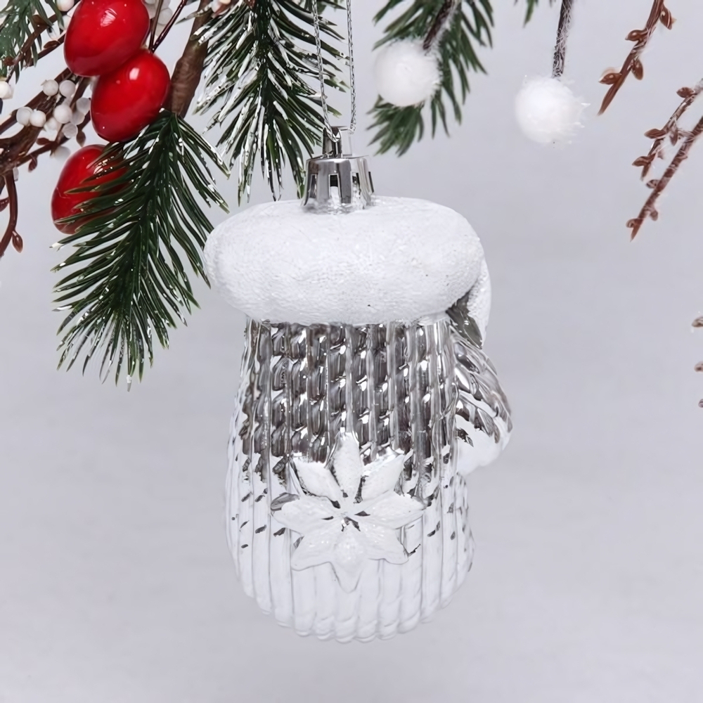 Ёлочная игрушка "Новогодняя варежка" 5*4*10 см, серебро (Серпантин)