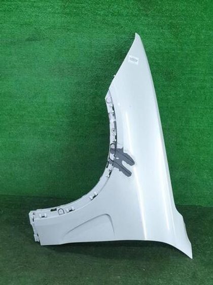 Крыло переднее левое BMW X5 F15 (2013-2018)