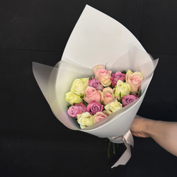 Букет из 15 кенийских роз