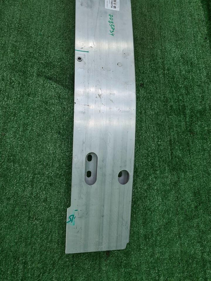 Усилитель передний Lixiang L7 (2022-н.в.)