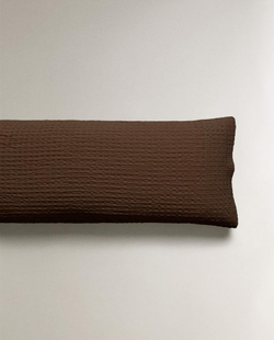 ZARA HOME ОДНОТОННАЯ НАВОЛОЧКА (200 НИТЕЙ), КОРИЧНЕВЫЙ