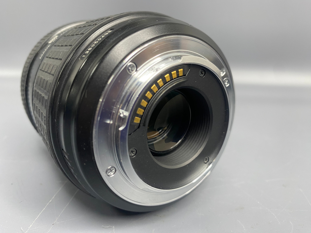 Olympus Zuiko Digital 40-150mm 3.5-4.5 Разводы