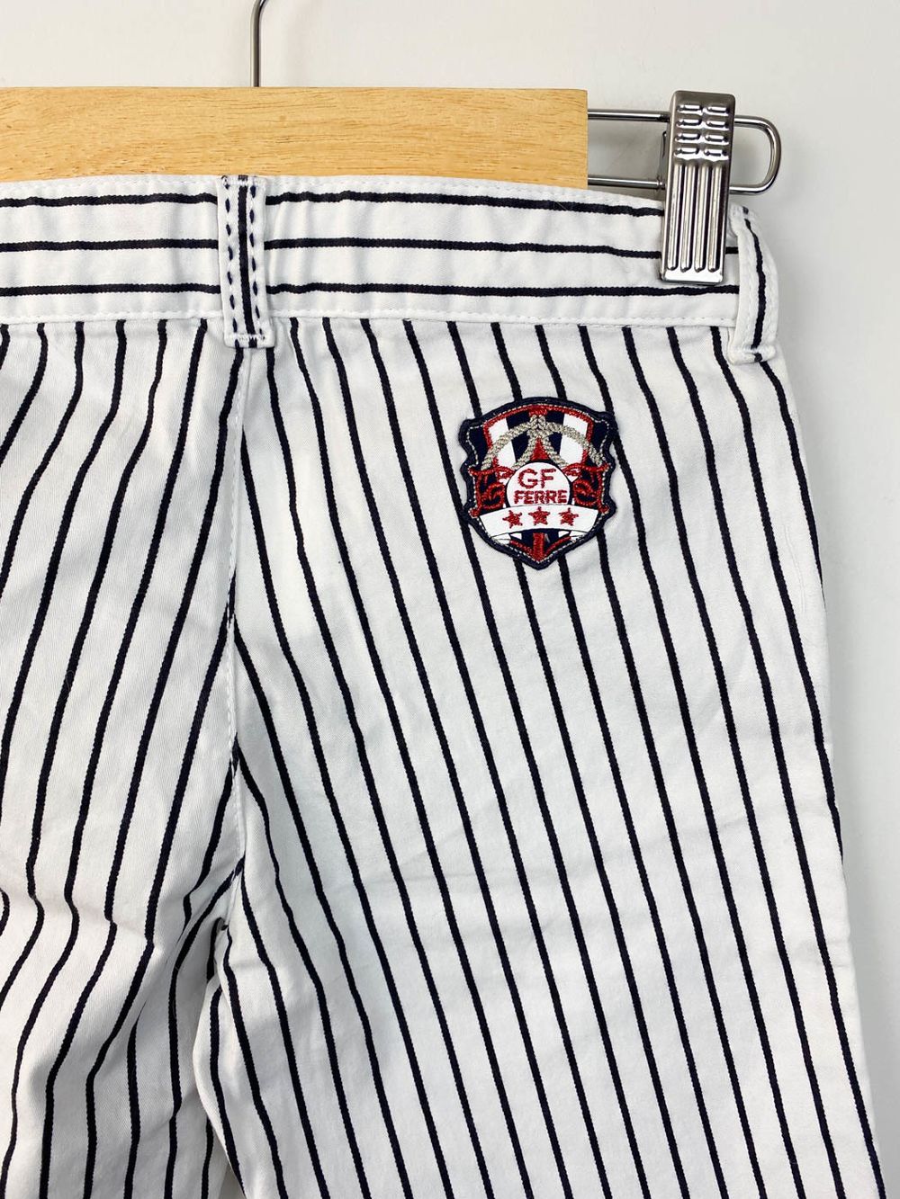 Новые шорты GF Ferre, 116