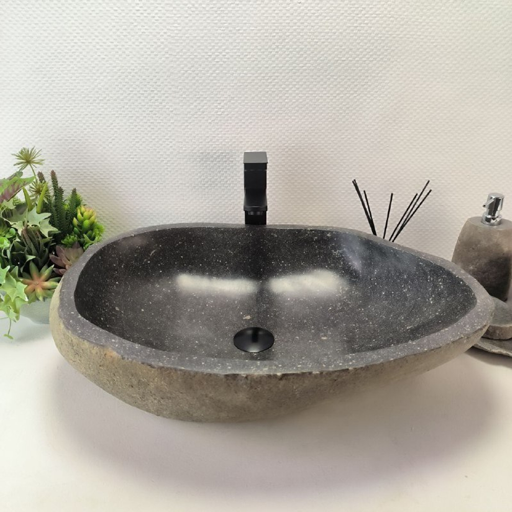 Каменная раковина из речного камня RS-63510 (63*37*16) 0124