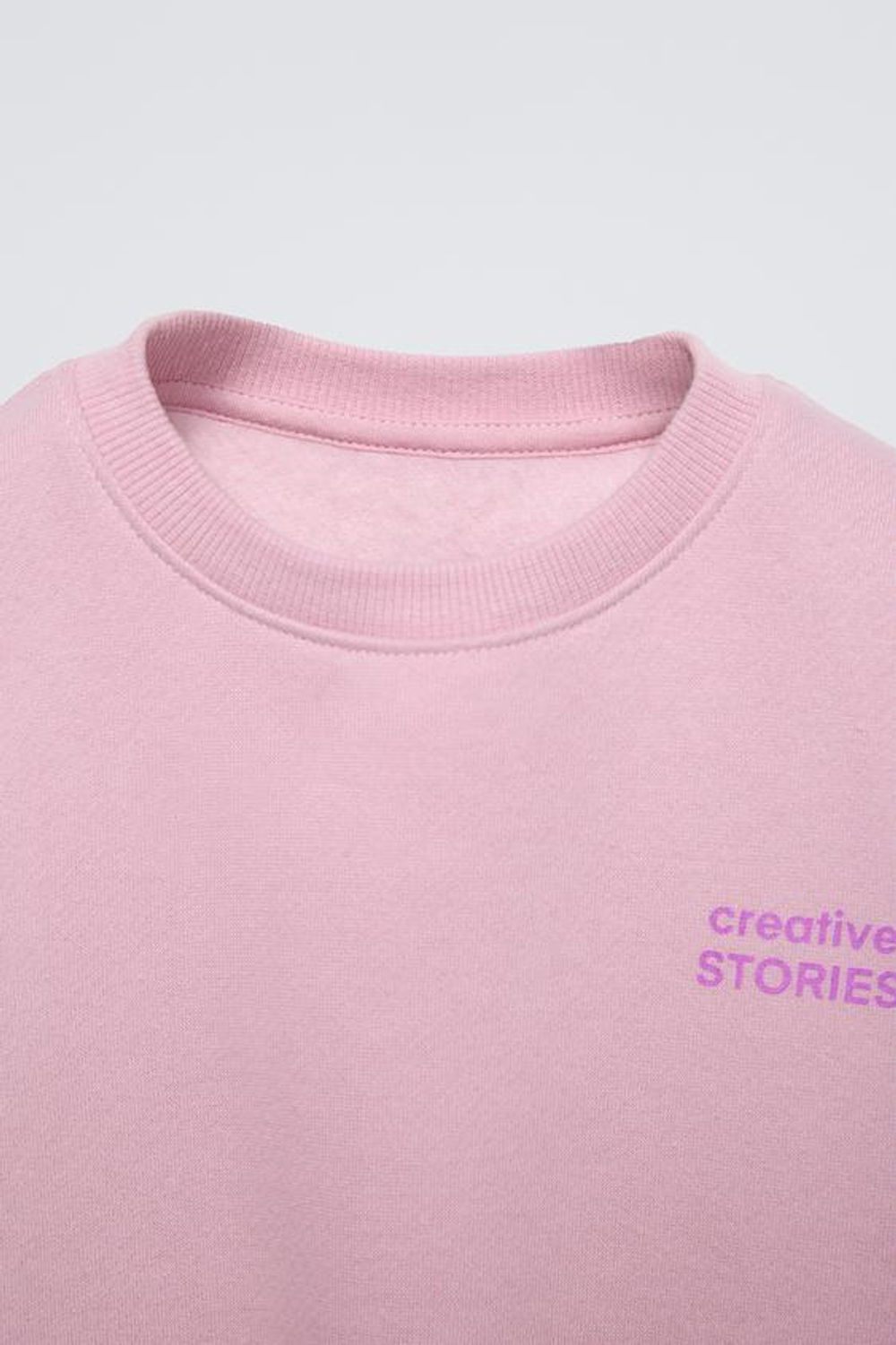 ZARA ОДНОТОННАЯ ТОЛСТОВКА С НАДПИСЬЮ, РОЗОВЫЙ