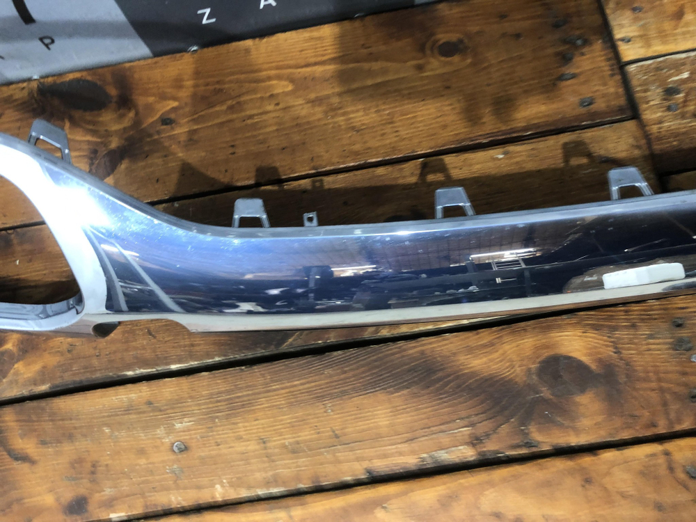 Накладка заднего бампера Mercedes GLE V167 18-нв Б/У Оригинал A1678852407