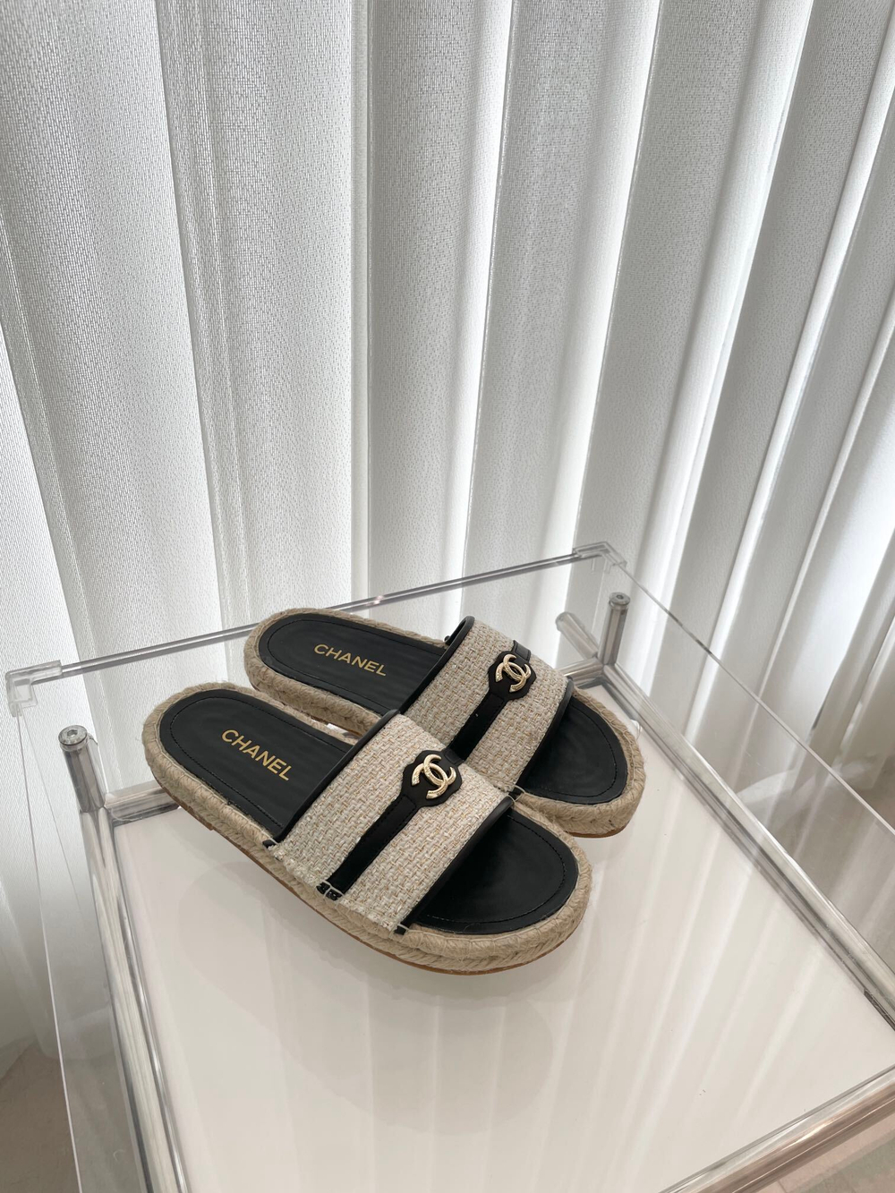 Chanel Slide