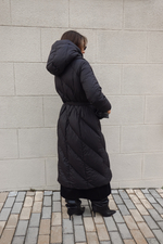 Пуховик в длине миди со съемной манишкой