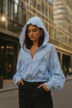 Куртка Allison — кружевная лёгкость и женственность