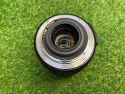 Canon EF-S 18-135mm 3.5-5.6 IS