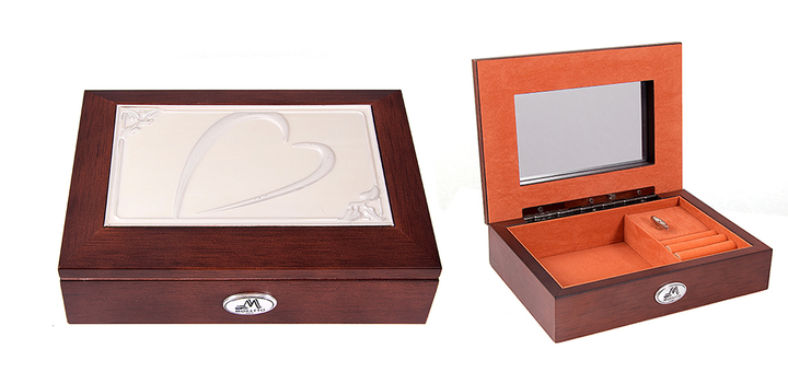 Шкатулка ювелирная "Moretto" Сердце музыкальная внутри персиковый, дерево, цвет коричневый 18х13х5см.