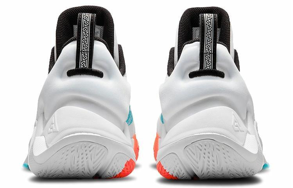 Кроссовки Nike Giannis Immortality
