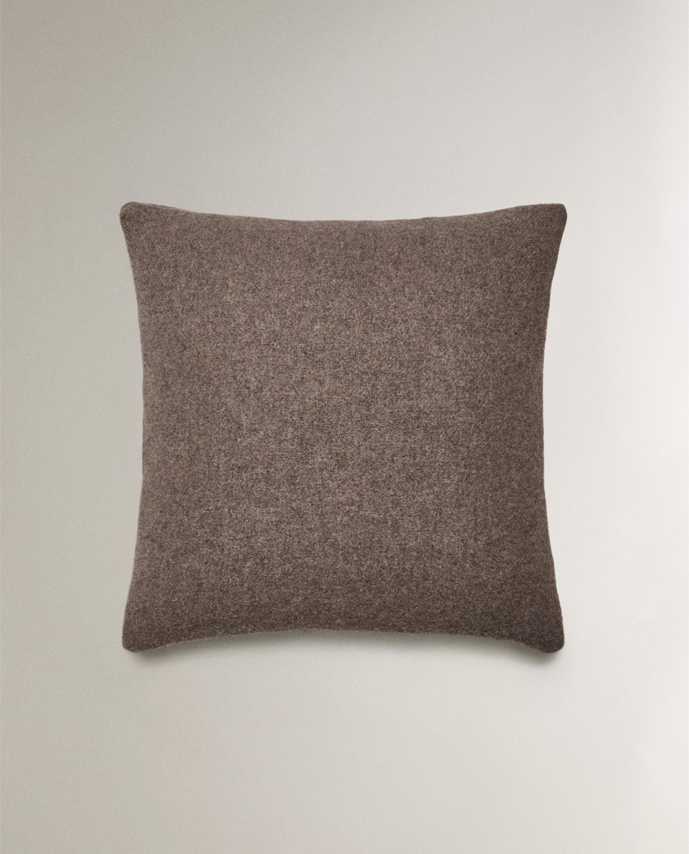 Zara Home наволочка декоративная из шерсти, коричневый