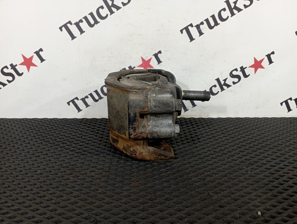 Подушка двигателя задняя 2017г.