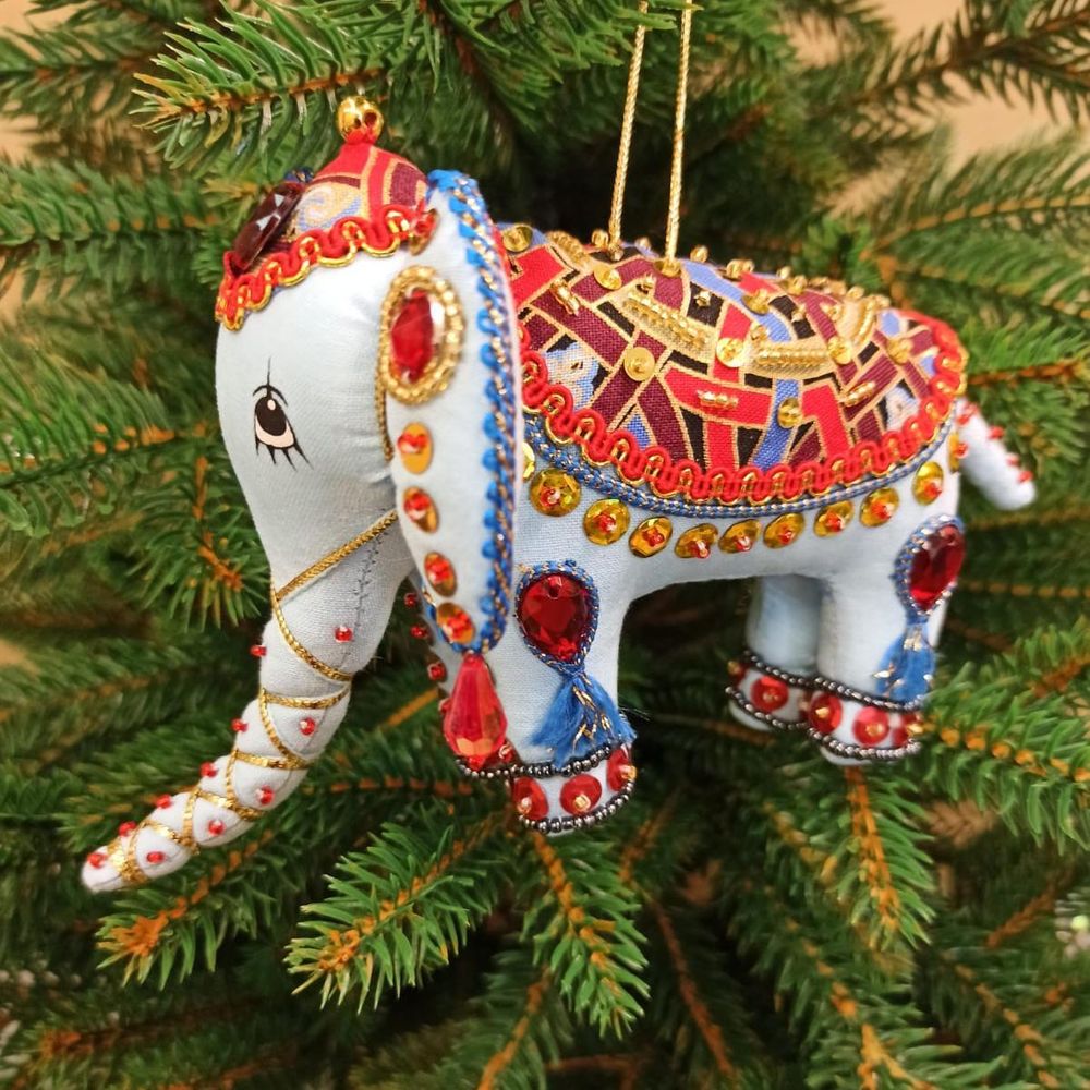 Бисерная ёлочная игрушка Индийский Слон