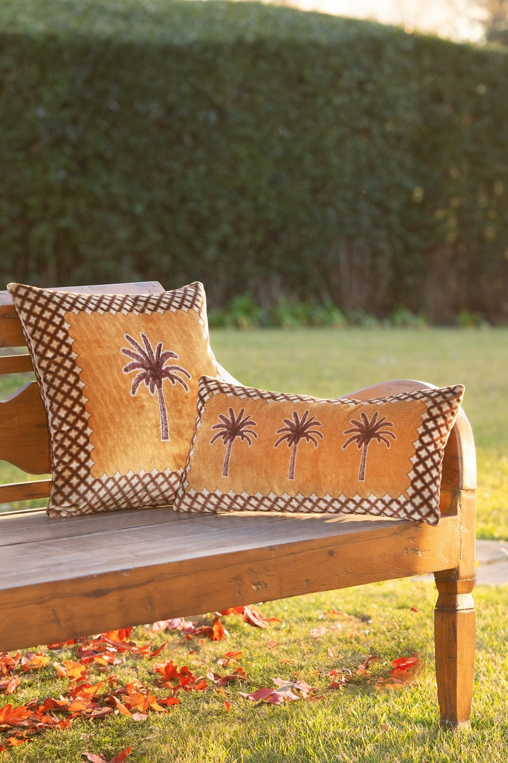 Подушка декоративная 30х60 Frati Home Exotic Palm оранжевый