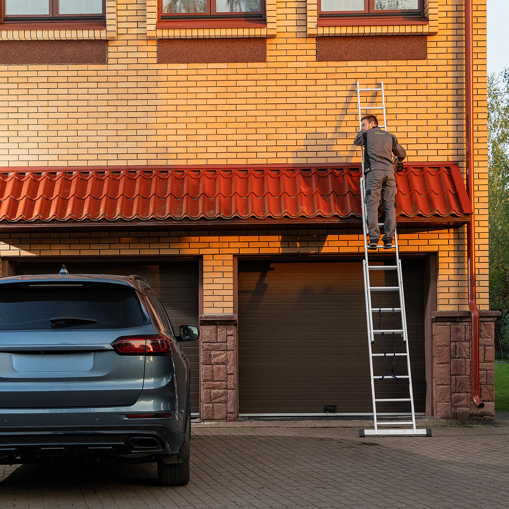 Лестница Сибртех трехсекционная 8 ступеней, алюминиевая