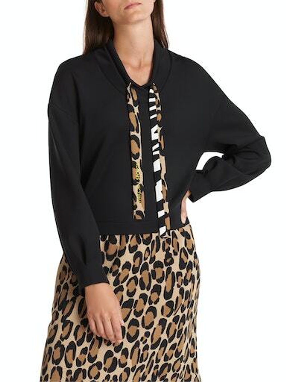 VS2119J22  платье