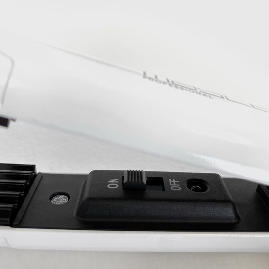 Утюжок MASTER Professional MP-110 гофре мини белый