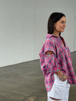 Рубашка трансформер в клетку розовая